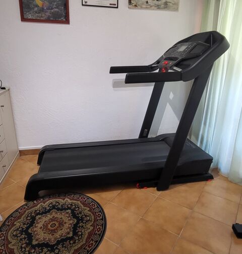 Tapis de course état neuf Domyos T900D Antibes (06)