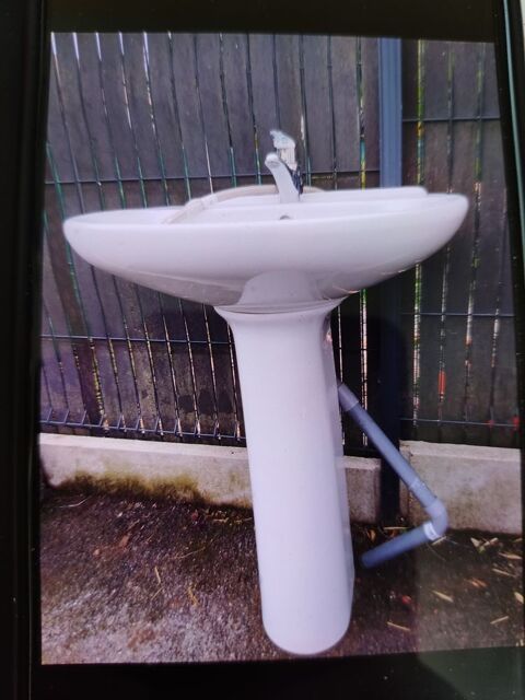 lavabo blanc sur pied Angres (62)