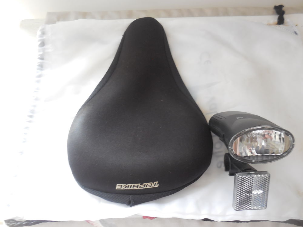 -ACCESSOIRES VELO. Vélos