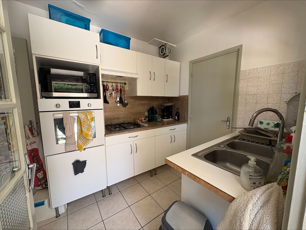 Location Villa SAUSSET VILLA INDIVIDUELLE T3 = 1.655,00 € Sausset-les-pins