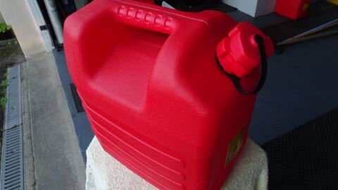 Pi&egrave;ces et &eacute;quipements Nautisme Pi&egrave;ces et &eacute;quipements Nautisme  occasion Vannes 56000