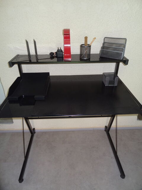 Bureau avec accessoires 20 Mérignac (33)