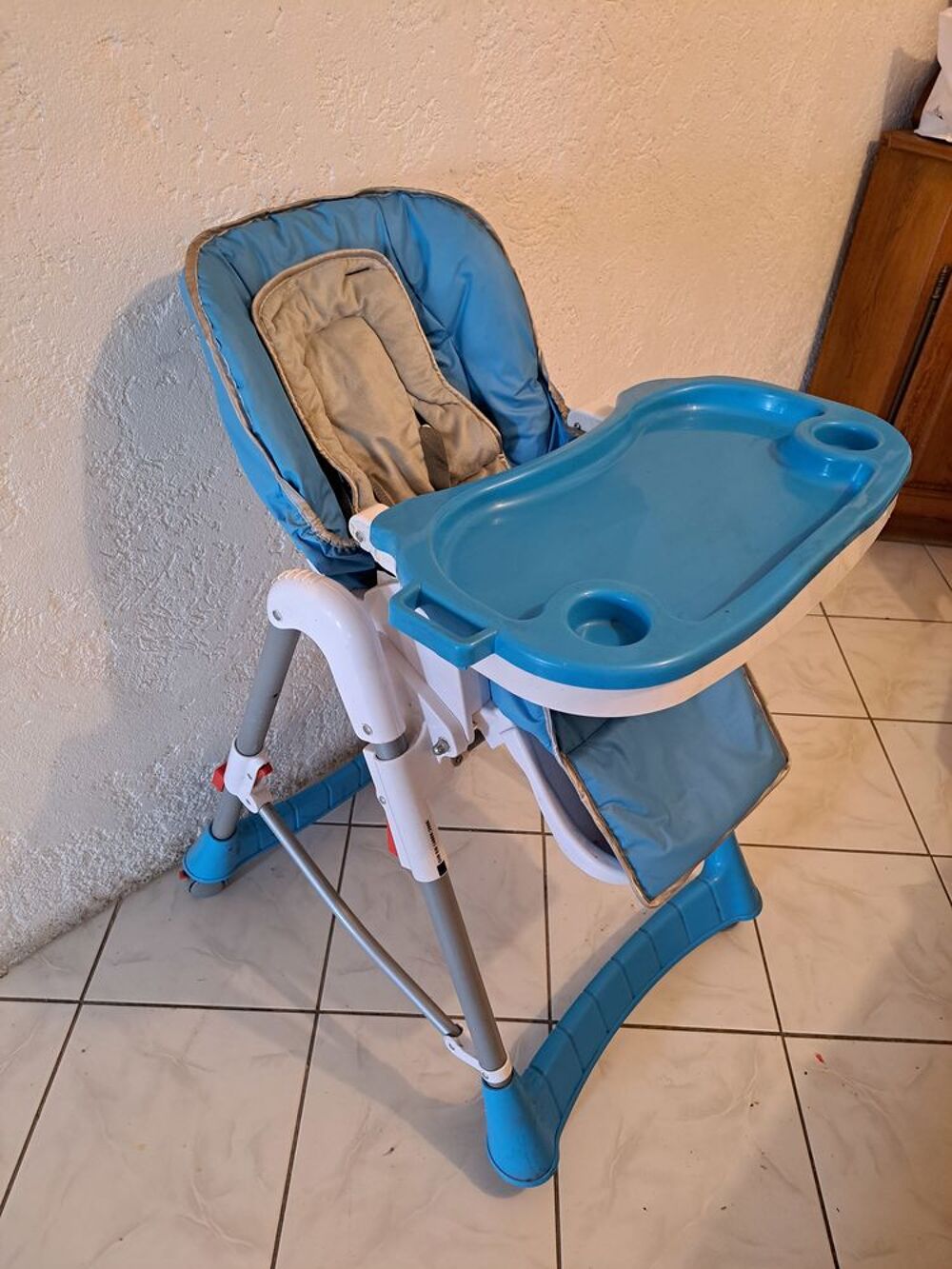 A donner chaise pour enfants Mobilier enfants