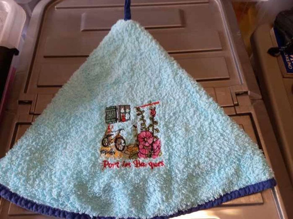 Essui mains rond bleu marque Ncl Décoration