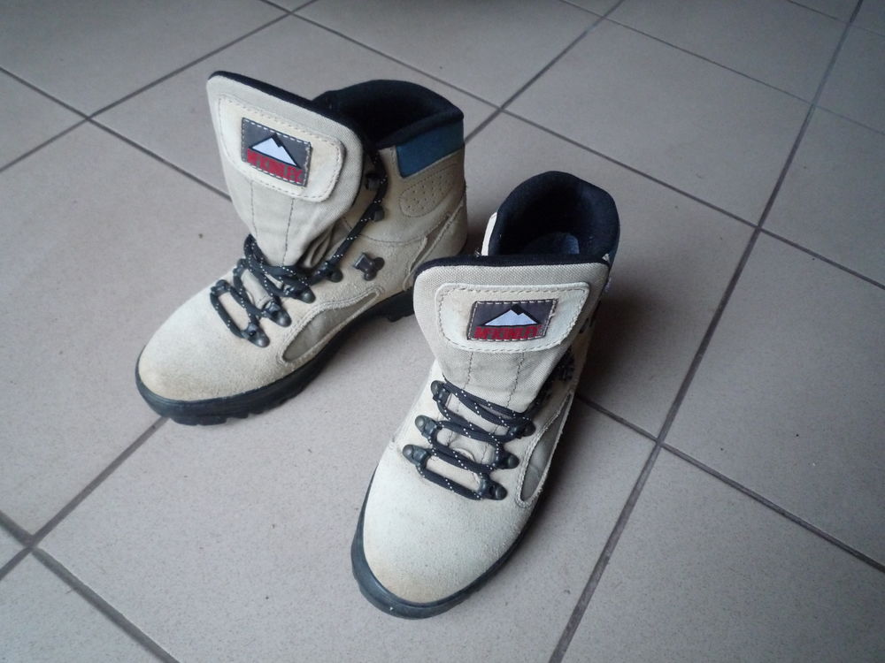 Chaussures de marche femme Chaussures