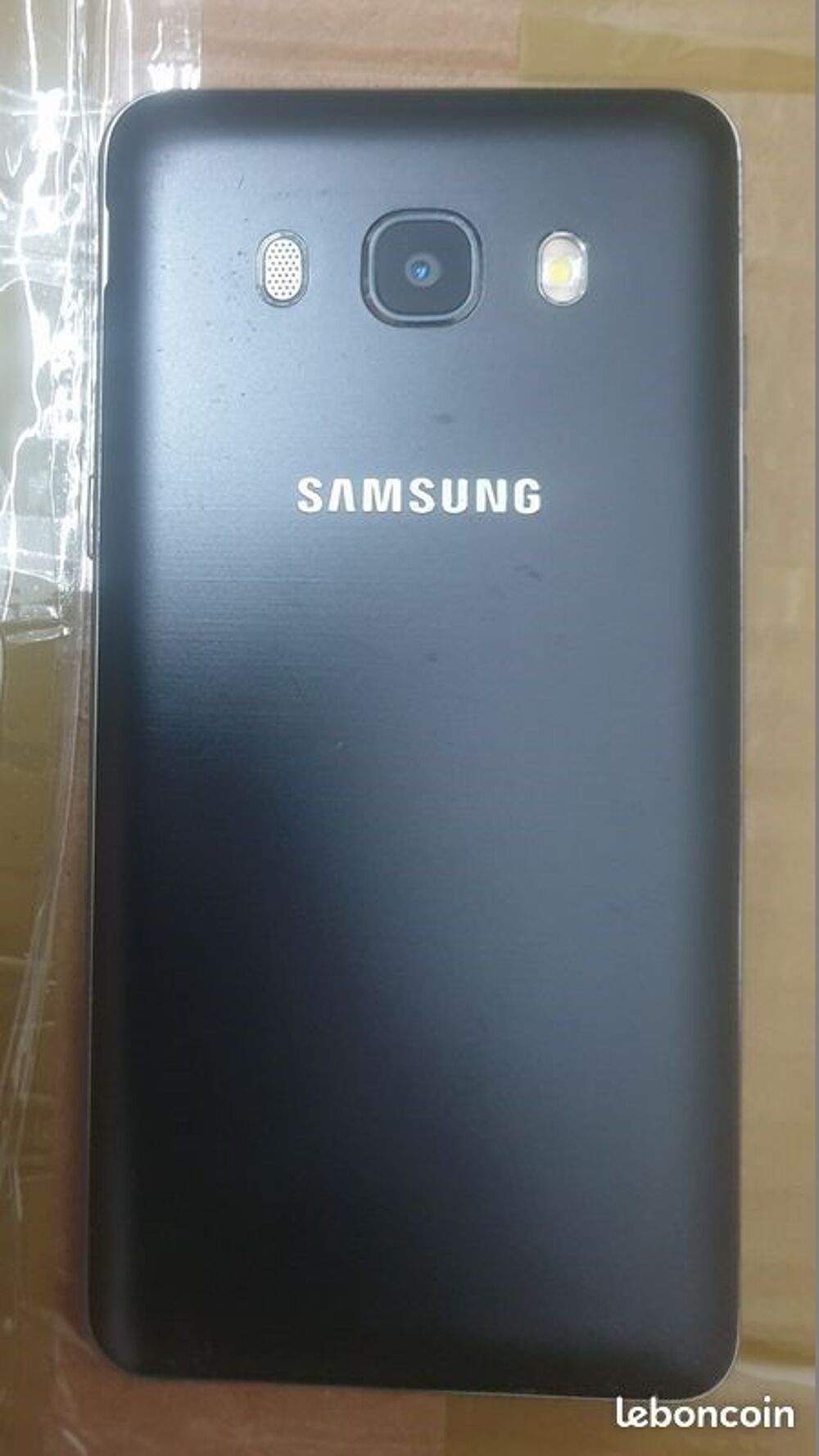 Samsung Galaxy J5 2016 J510FN (2) Téléphones et tablettes