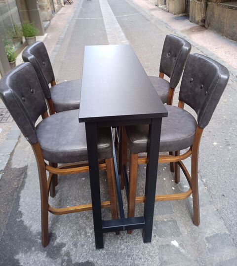 Restaurant  8 tables et 37 tabourets de restaurant 2400 34000 Montpellier