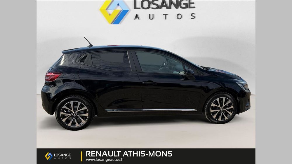 Clio V Clio E-Tech full hybrid 145 Evolution 2022 occasion 91200 Athis-Mons
