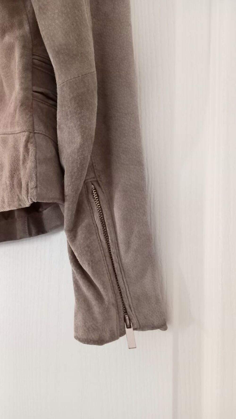 Veste cuir peau MNG Vêtements