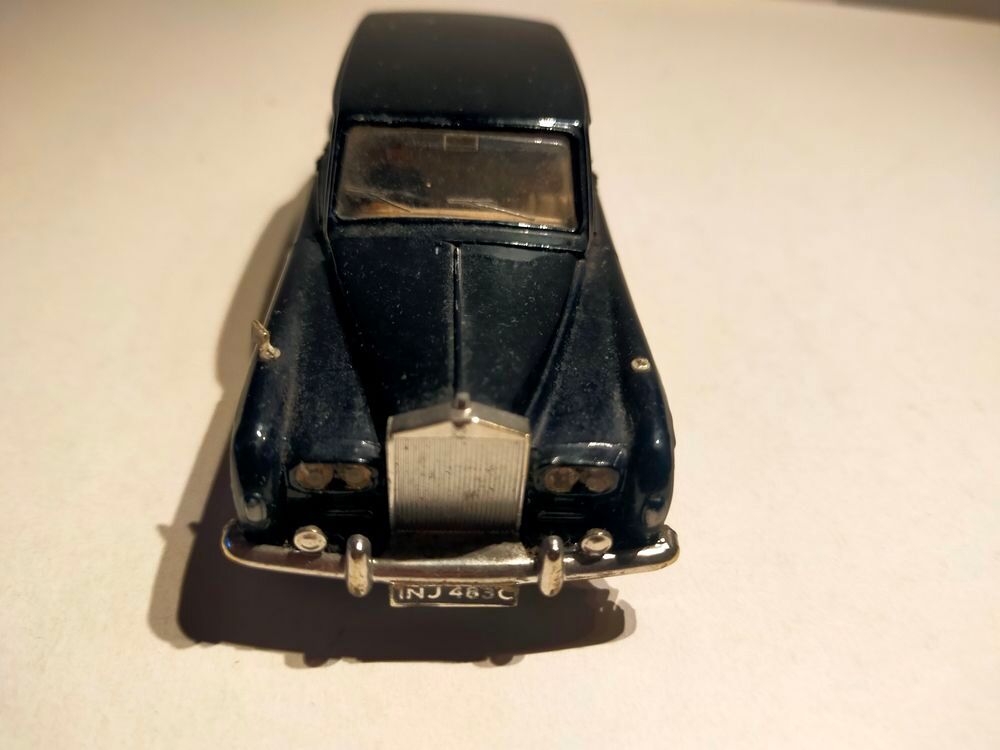 DINKY TOYS (meccano) Rolls Royce Phantom V
