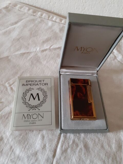 briquet  laque  de chine 0 Craponne-sur-Arzon (43)