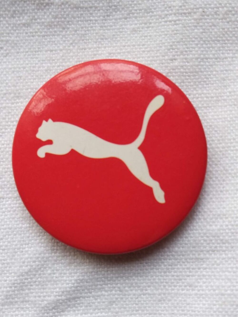 Badge puma Bijoux et montres