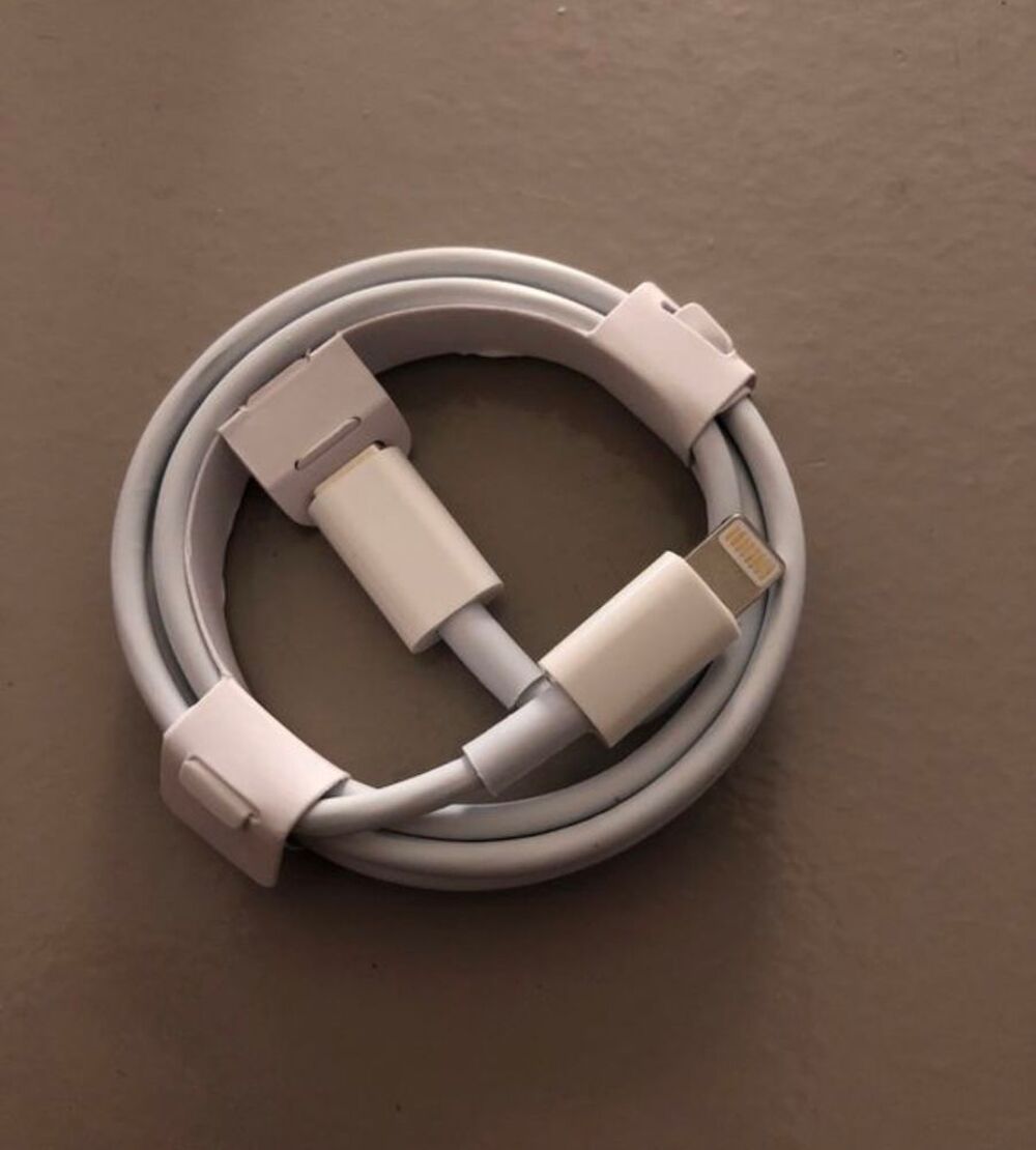 Chargeur rapide iPhone Lightning vers type c 20W Matériel informatique