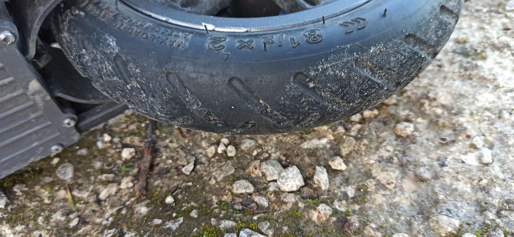 Trottinette &eacute;lectrique Xiaomi essentiel Vélos