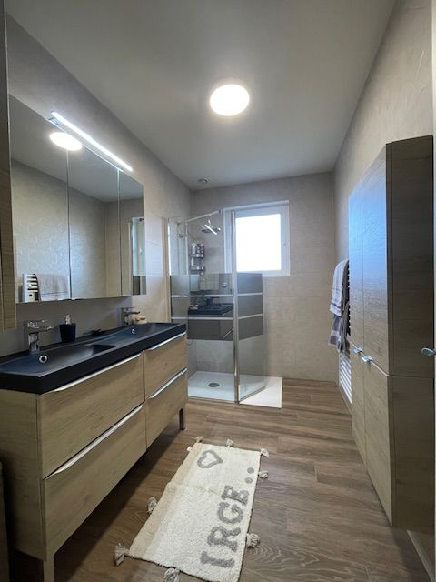   MAISON RENOVEE Maison - 5 pièce(s) - 111 m²