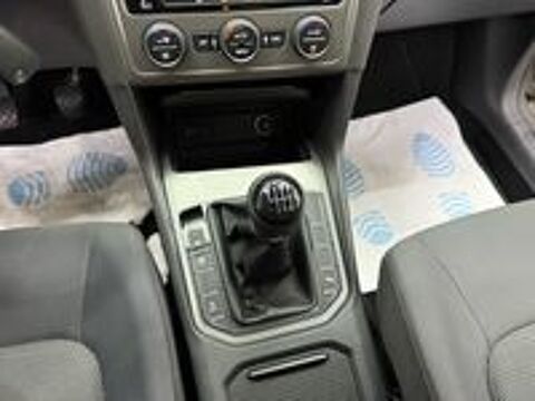 Golf Sportsvan 1.4 TSI 125 BlueMotion Technology Confortline 2014 occasion 69120 Vaulx-en-Velin