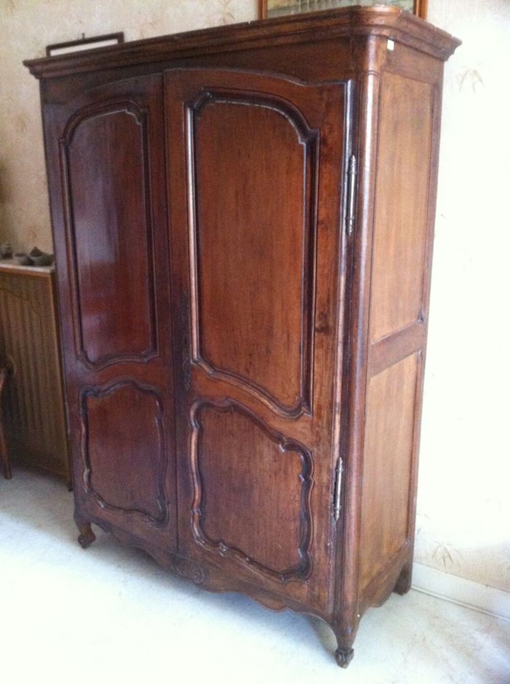 Belle armoire Normande en ch&ecirc;ne Meubles