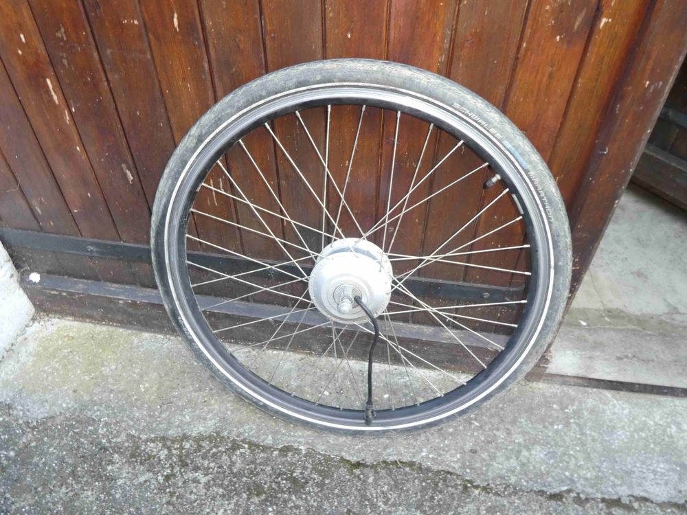 Roue pour v&eacute;lo &eacute;lectrique avec moteur Vélos