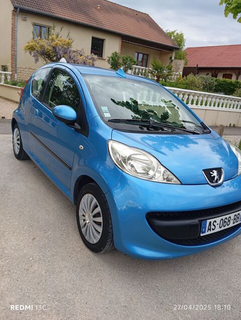 Peugeot 107 1.0e 12V 68ch BLUE LION Trendy