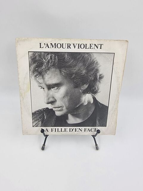 Vinyle 45 tours Johnny Hallyday : L'Amour Violent / La Fille 3 Vulbens (74)