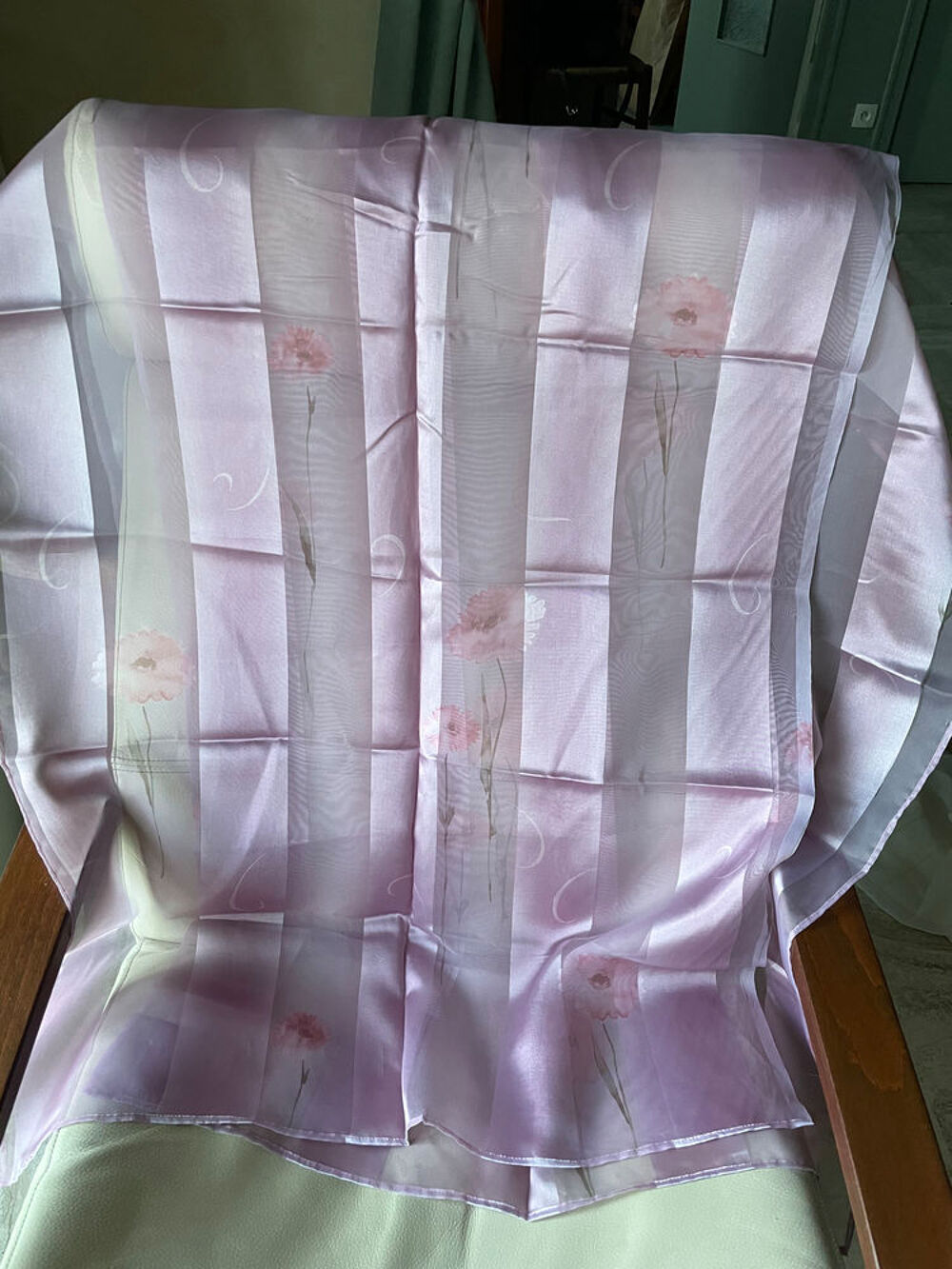 Rideaux voilage rose Décoration