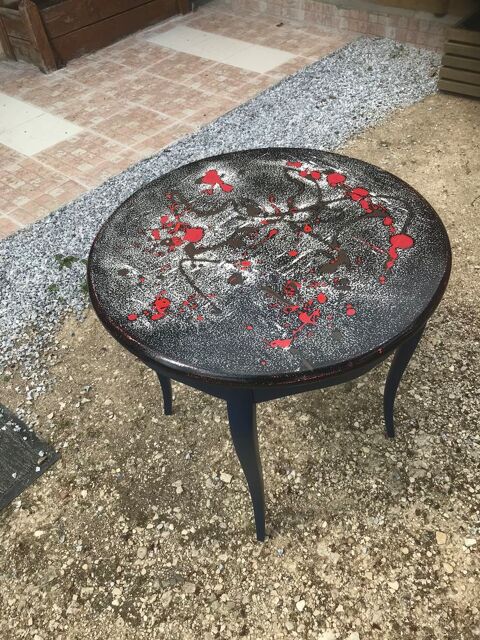 Petite table unique 59 Paris 20 (75)