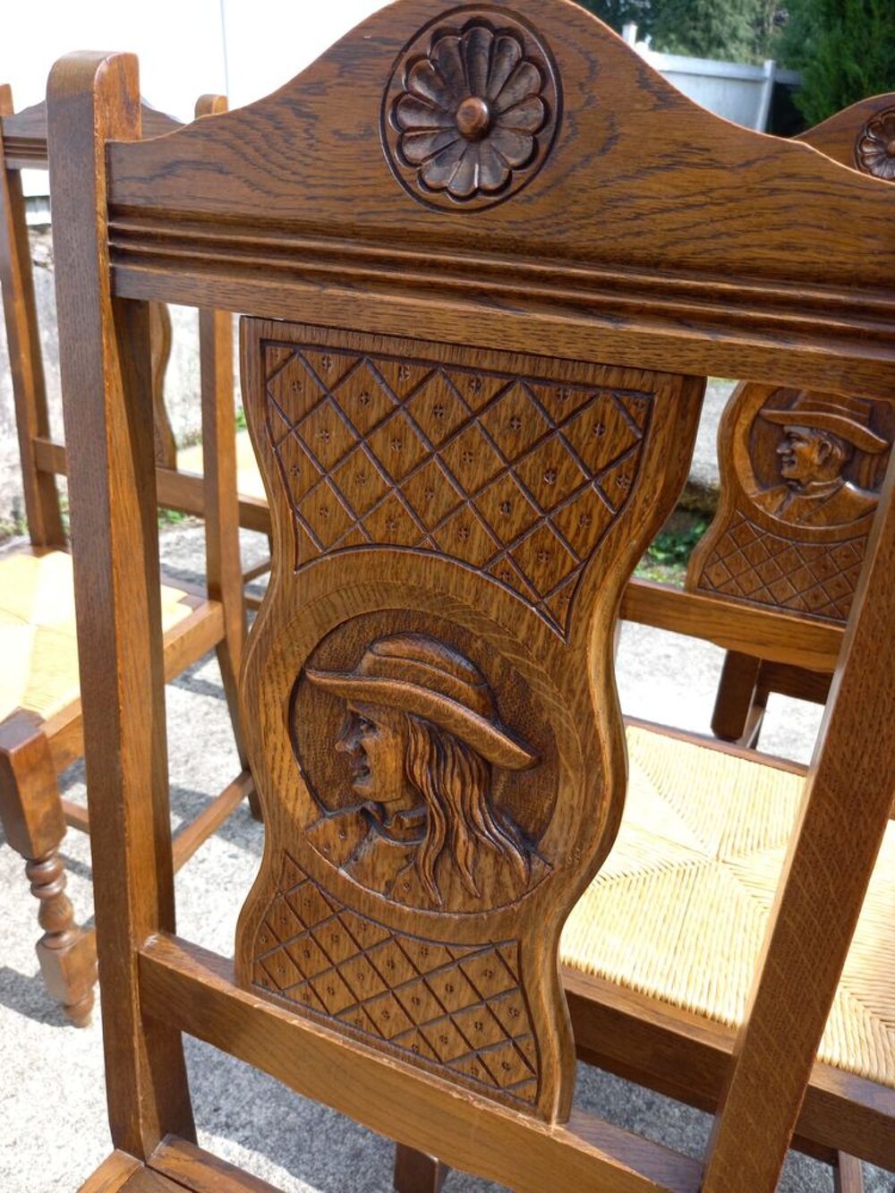 Lot de 6 chaises style Breton ch&ecirc;ne massif - Paillage refait Meubles
