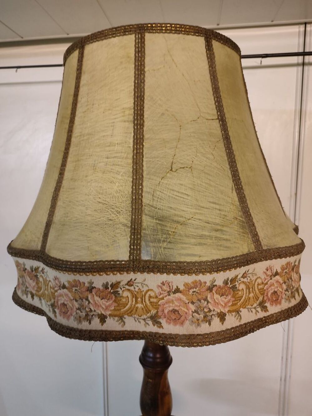 Lampadaire ancien Meubles