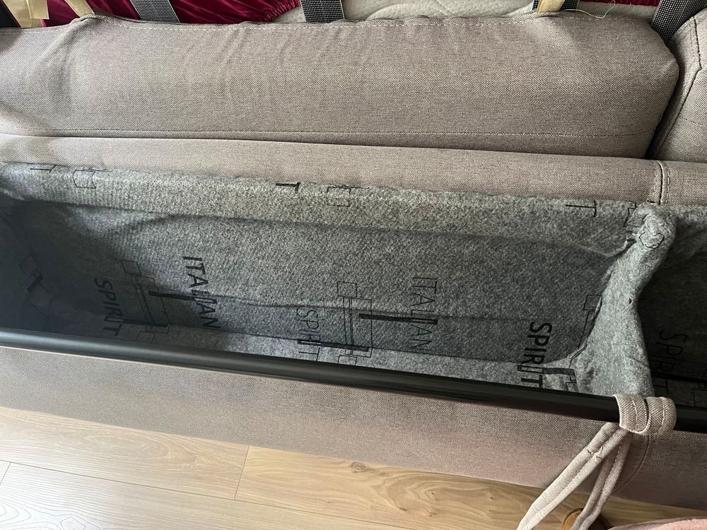 Canap&eacute; convertible INSIDE 75 -Tr&egrave;s bon &eacute;tat (2023) Meubles