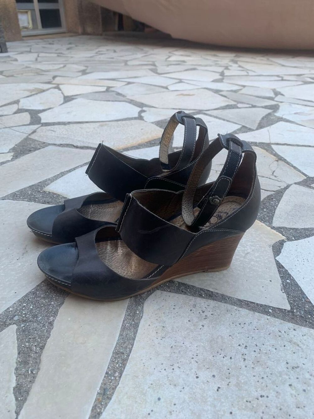 Chaussures &agrave; talons compens&eacute;es femme \'\' Kickers \'\' Chaussures