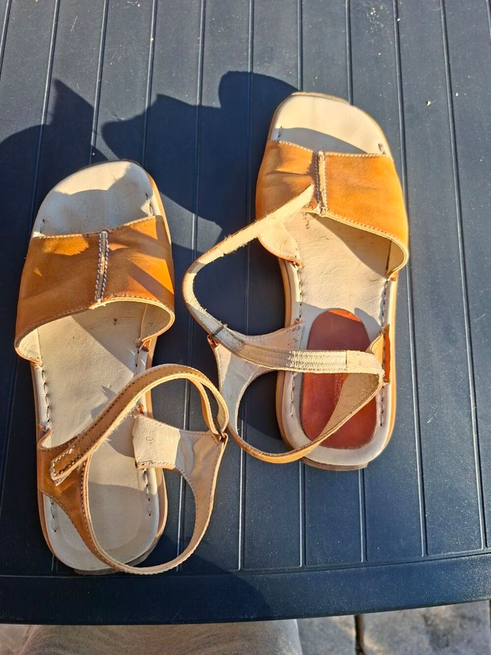 NUS PIEDS CUIR Chaussures