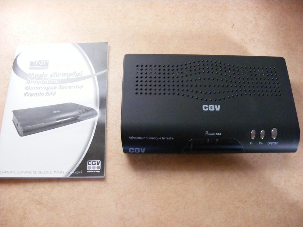 d&eacute;codeur TNT CGV premier ST4 Photos/Video/TV
