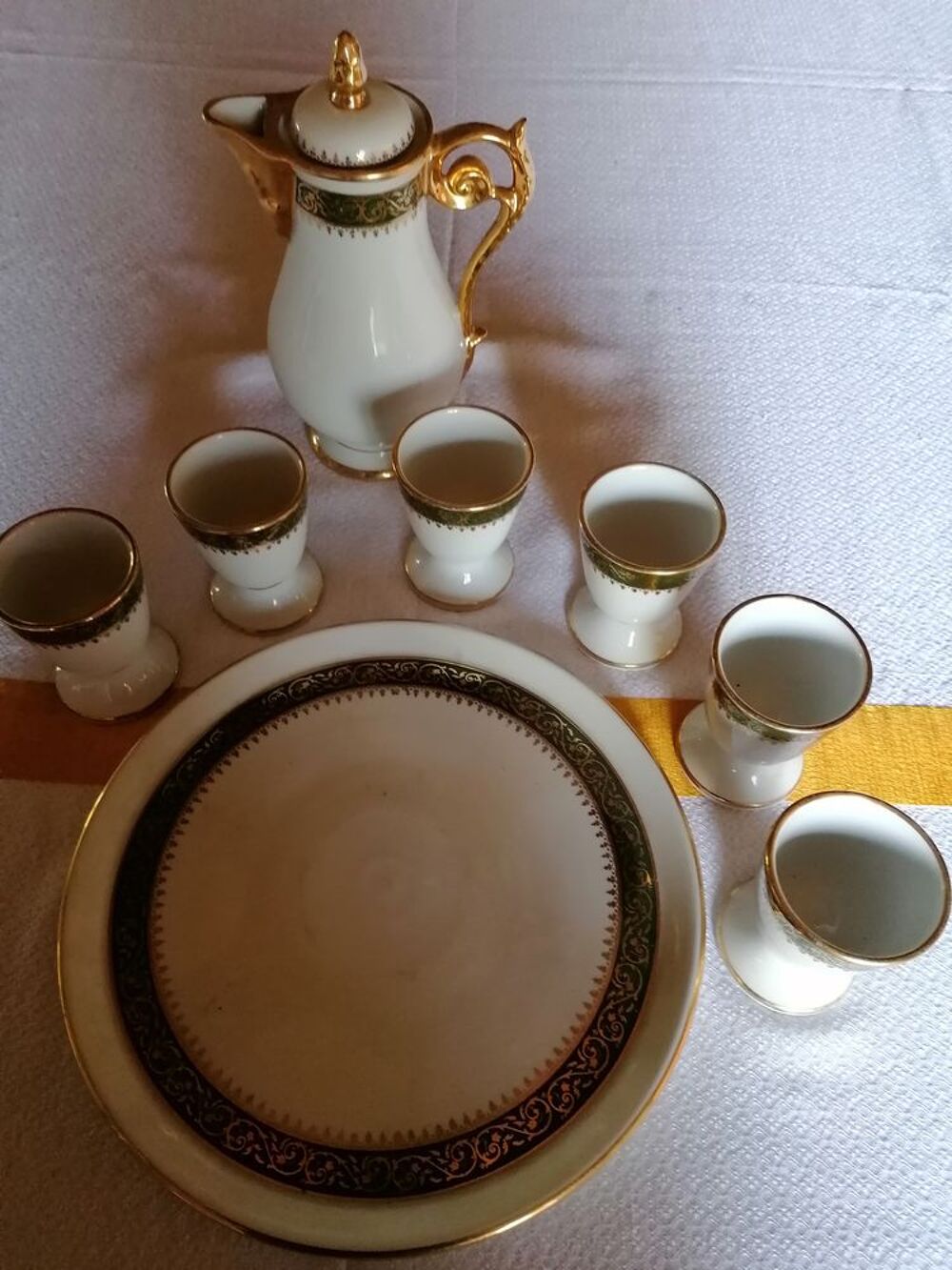 &Eacute;l&eacute;gant service caf&eacute; de style Cuisine