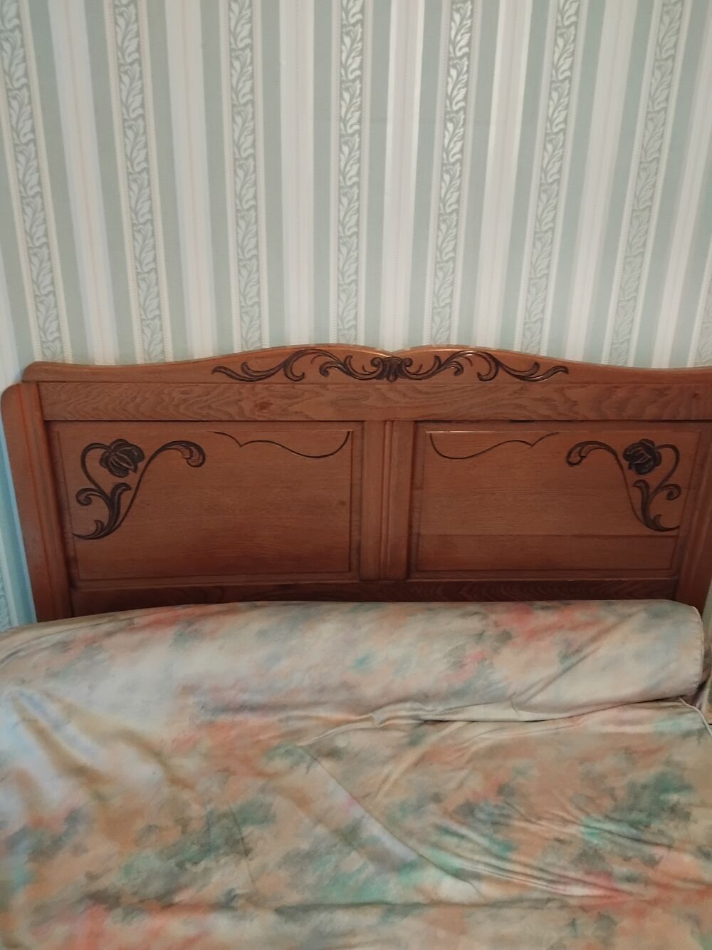 armoire ,lit ,chevet anciens Meubles