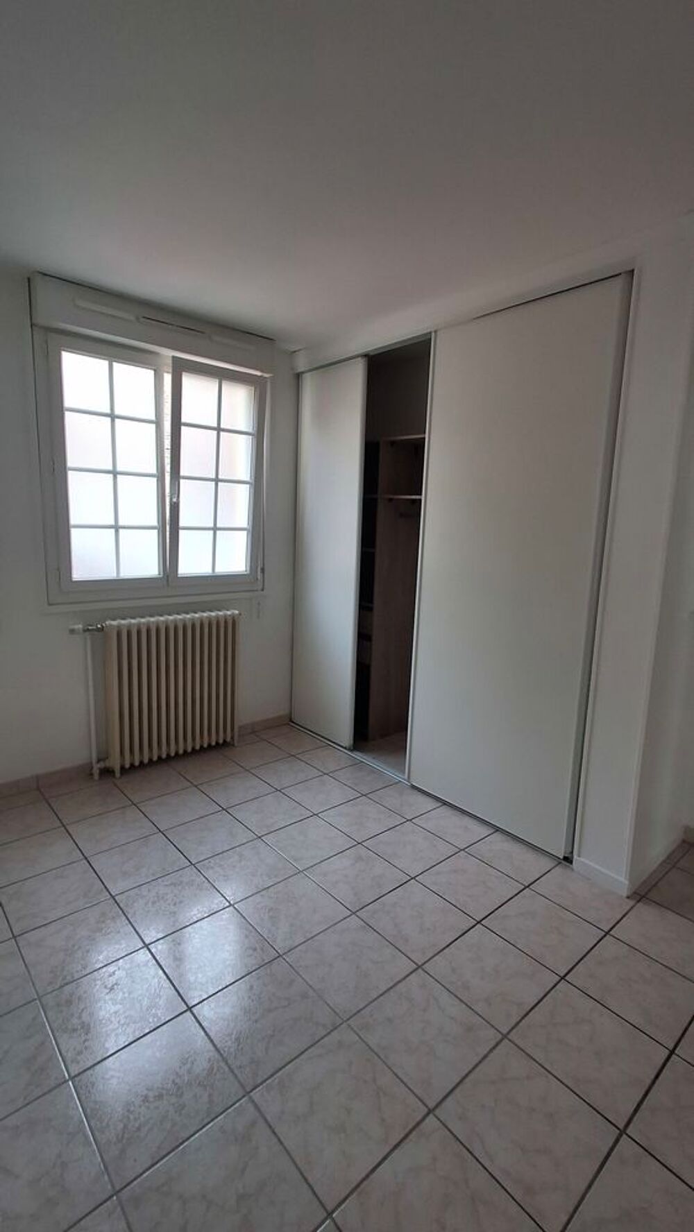 Location Appartement apt proche centre ville et gare 10mn a pied Amiens