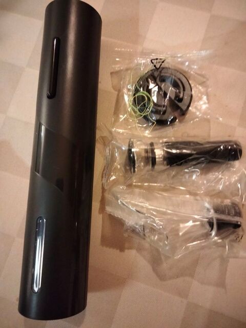 Tire bouchon �lectrique 4 en 1 neuf 10 La Rochelle (17)