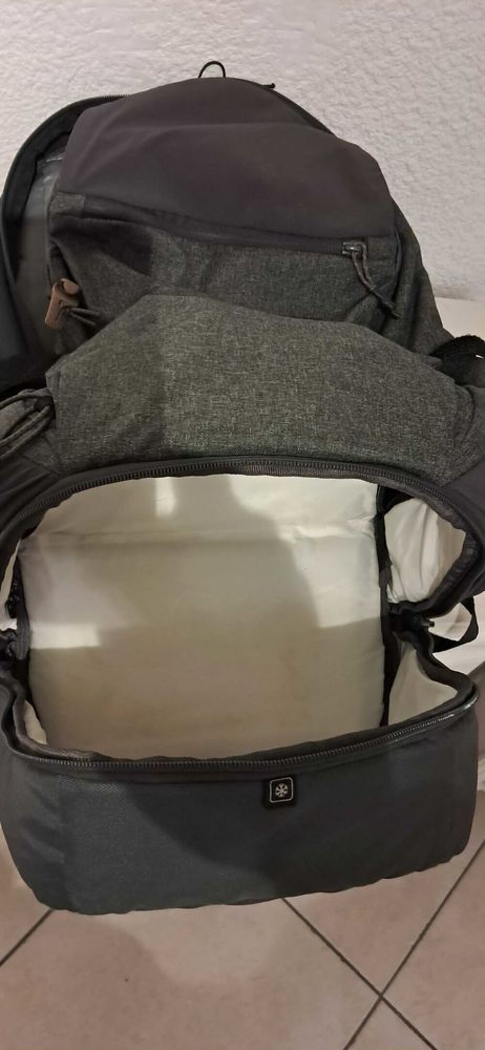 Sac &agrave; dos Randonn&eacute;e 40 litres tr&egrave;s bon &eacute;tat Sports