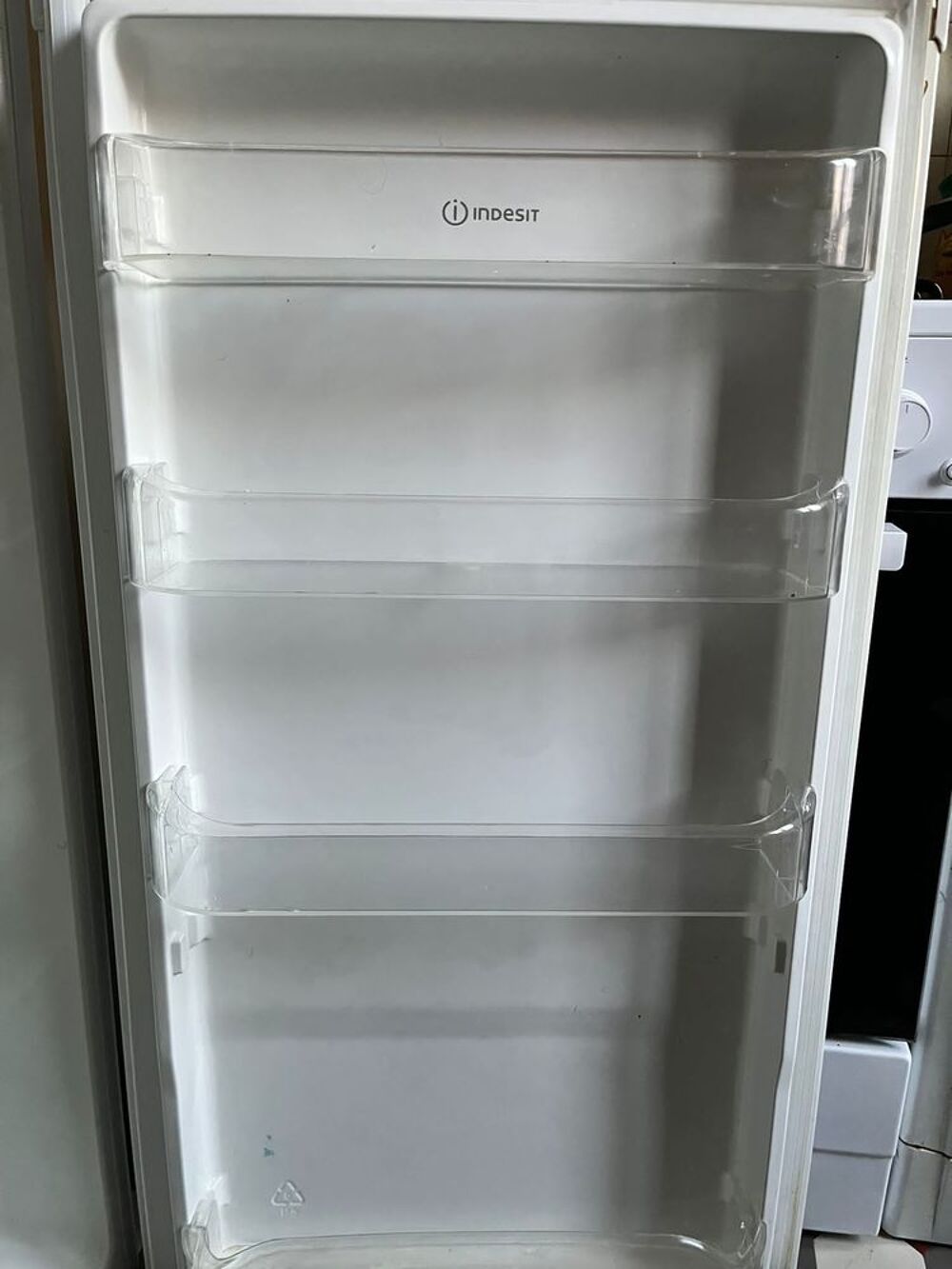R&eacute;frig&eacute;rateur Indesit RAA29 Electroménager