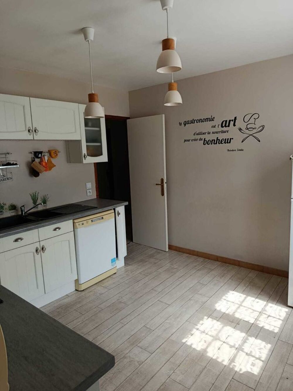 Vente Maison Maison individuelle - 5 chambres -135 m2 - Villers-Cotterêts Villers-cotterêts