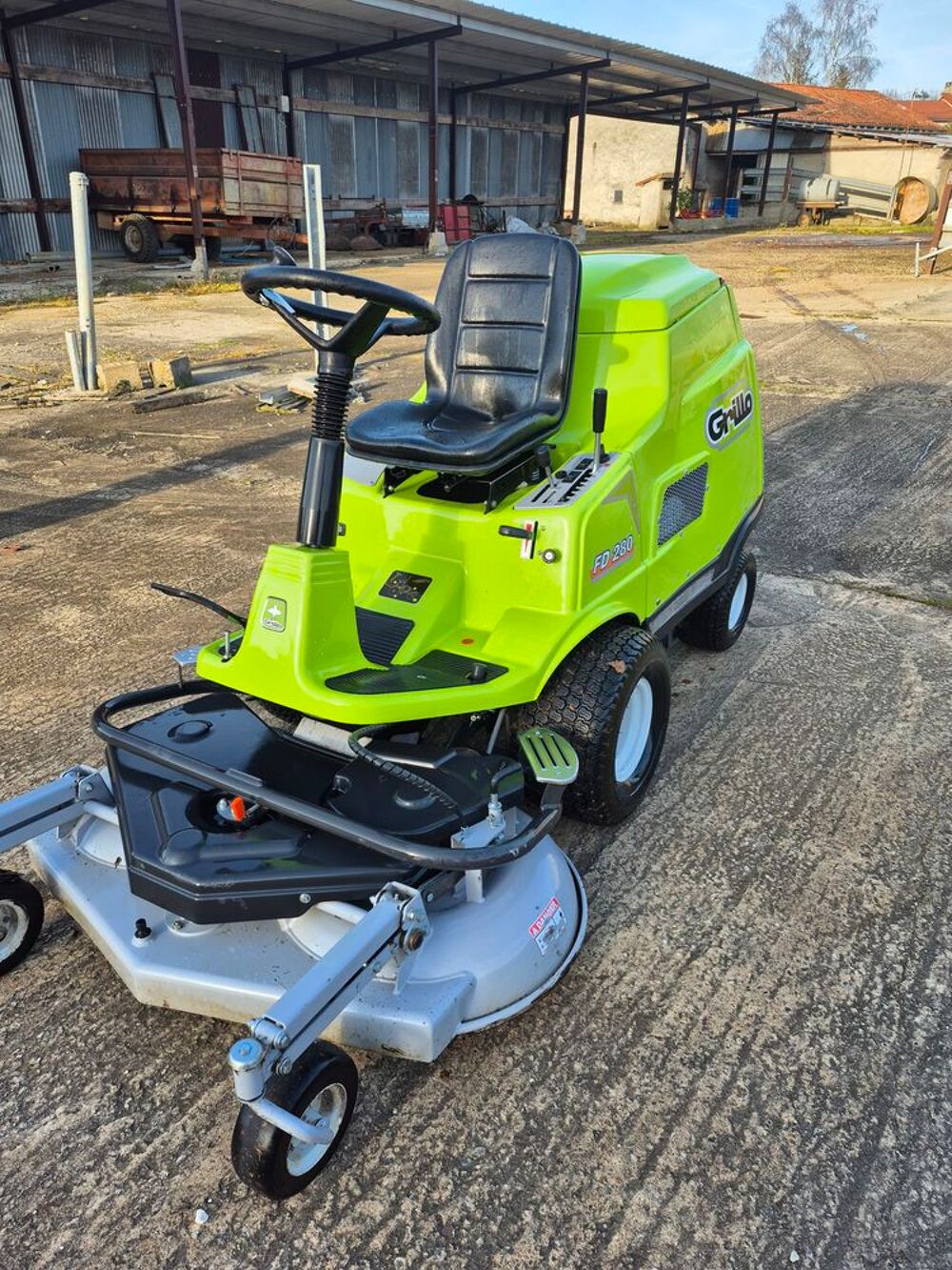 Tracteur tondeuse grillo fd280 Jardin