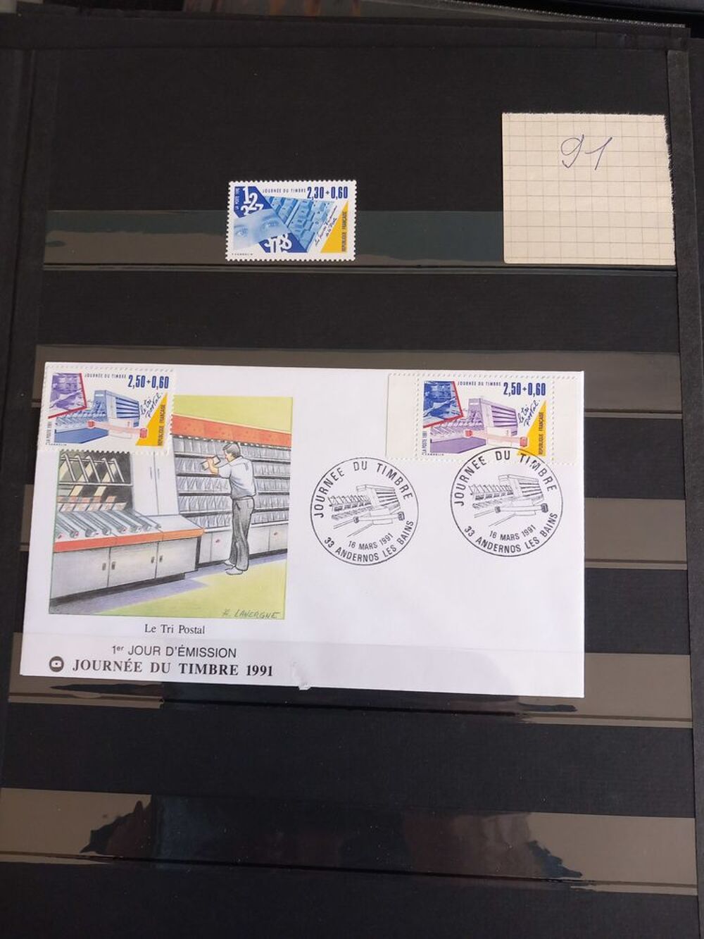 cartes postales et timbres 