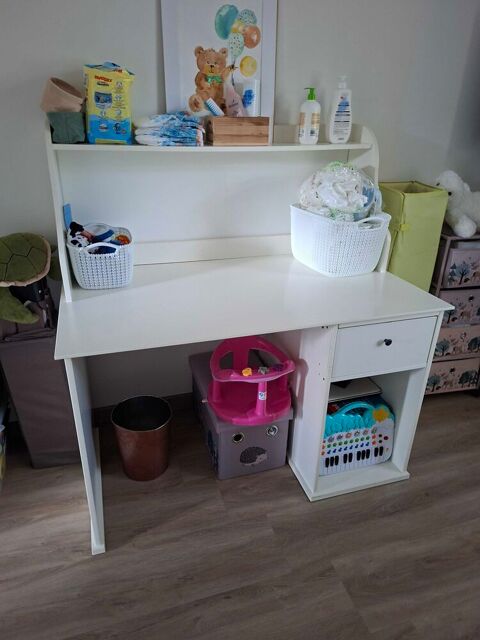bureau Sadirac (33)