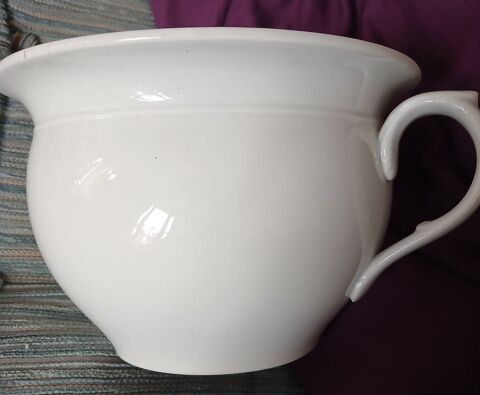 Pot de chambre ancien vintage 50 Bry-sur-Marne (94)