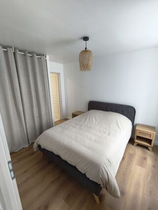  Appartement à louer 2 pièces 40 m²