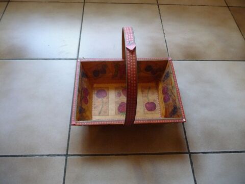Panier de vendange en bois dcor - Neuf 15 Celles-sur-Belle (79)