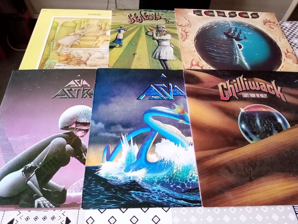 VYNILES DIVERS CD et vinyles