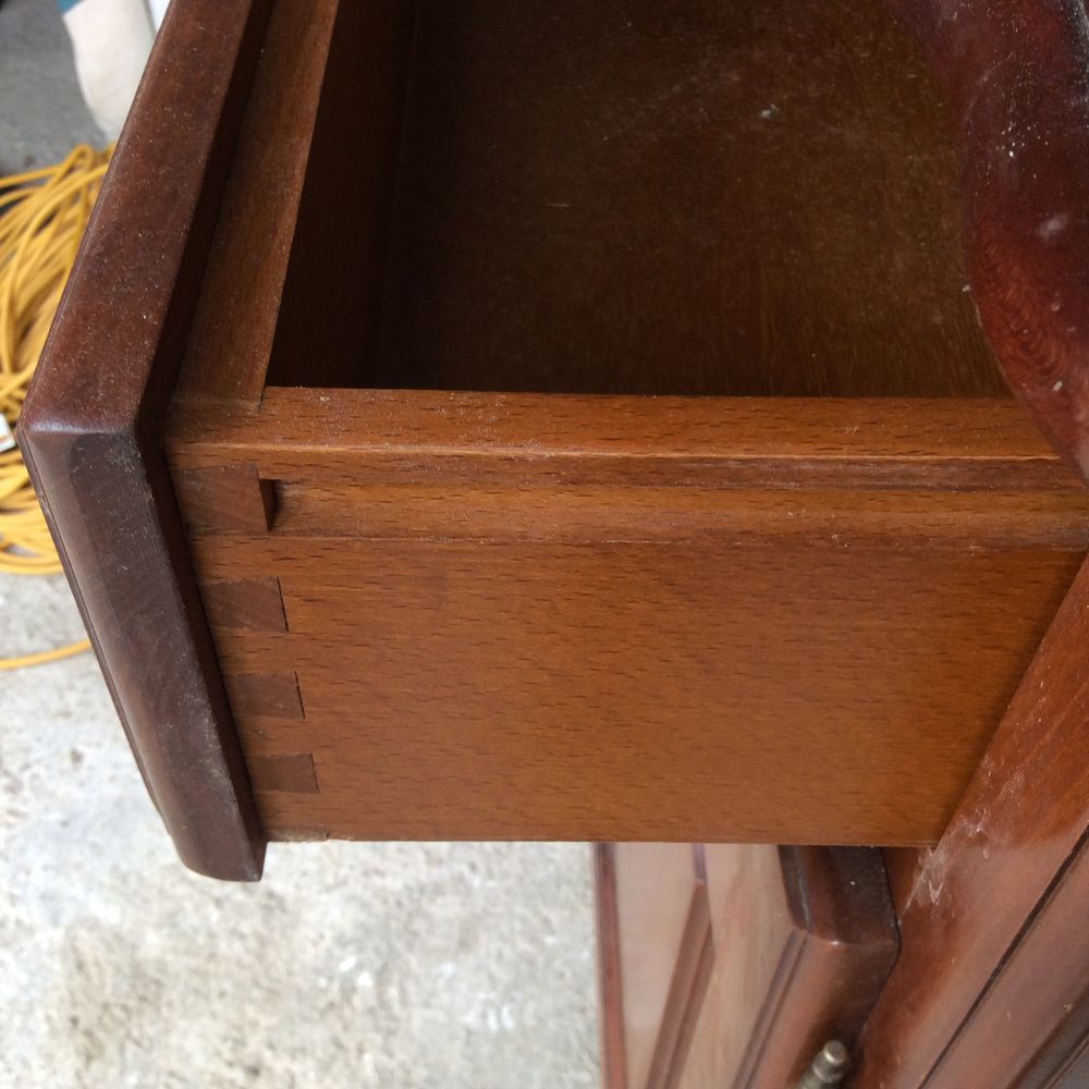 Console en bois de merisier Meubles