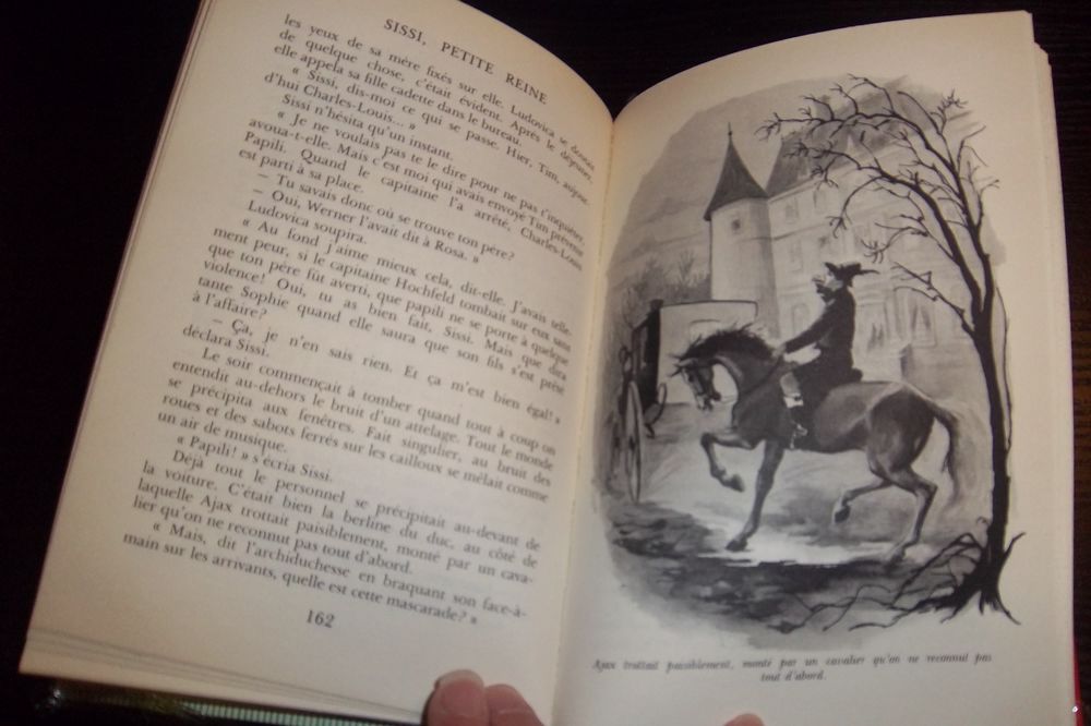 Sissi petite reine Suzanne Pairault ideal 1980 Livres et BD