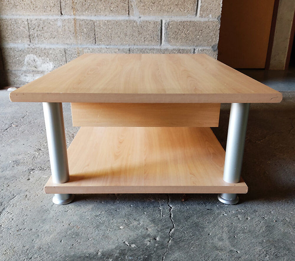 Table basse moderne en bois et pieds en m&eacute;tal Meubles