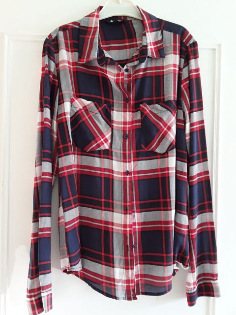 Chemise � carreaux 5 La Roche-Vineuse (71)